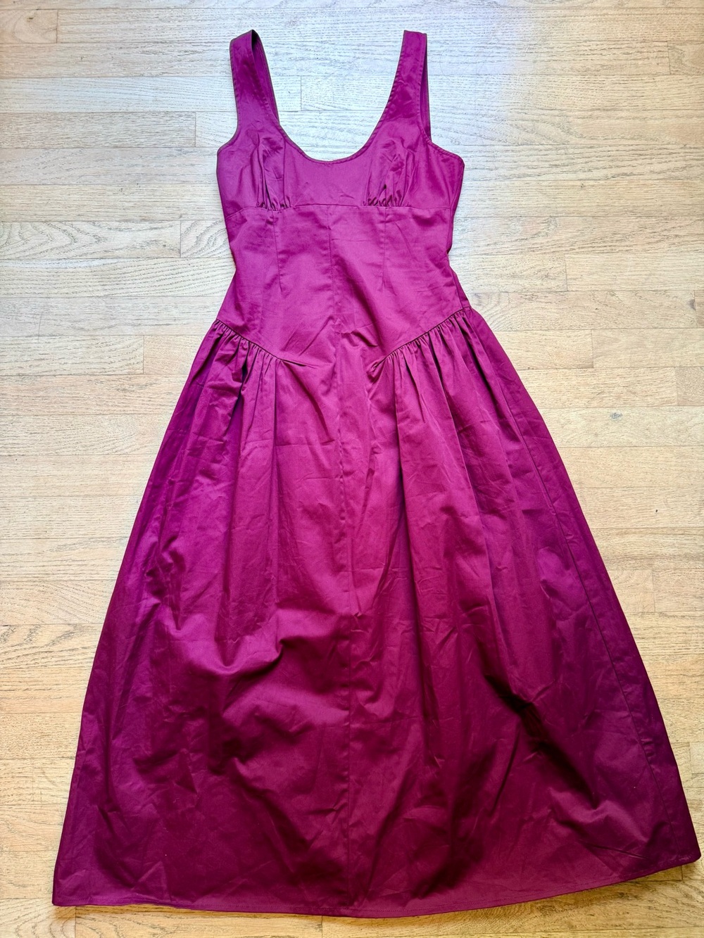 Lioness Burgundy Scoop-Neck Midi Dress NWT - Picture 7 of 11